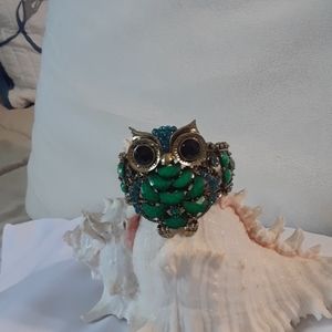Vintage look owl cuff bracelet
